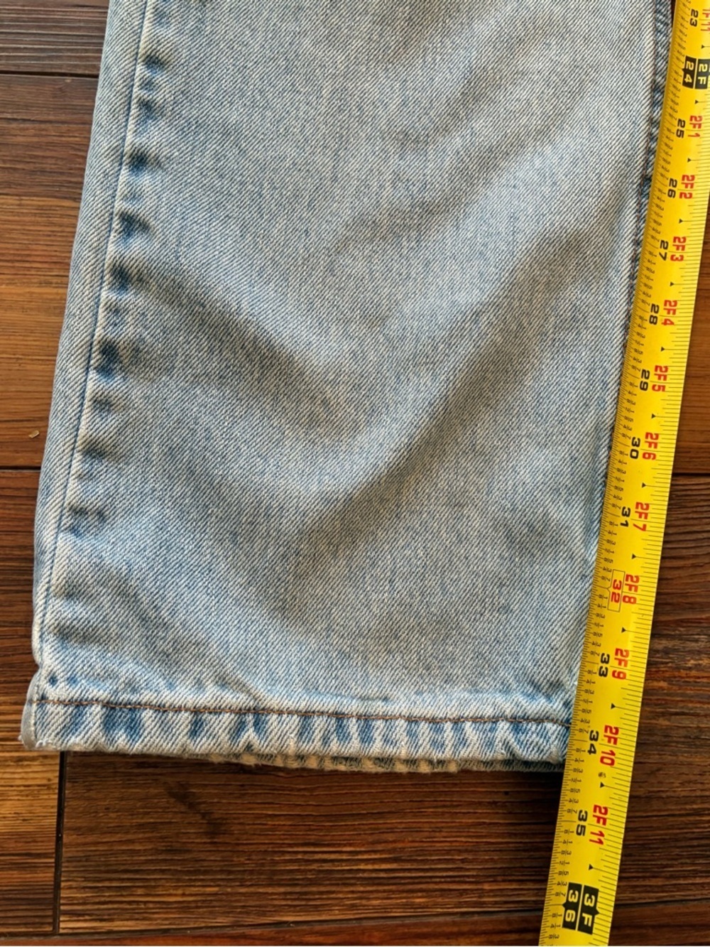 Vintage Levi’s 505 Jeans 34x36 Light Wash Faded Distressed Straight Leg Y2K - Picture 9 of 14
